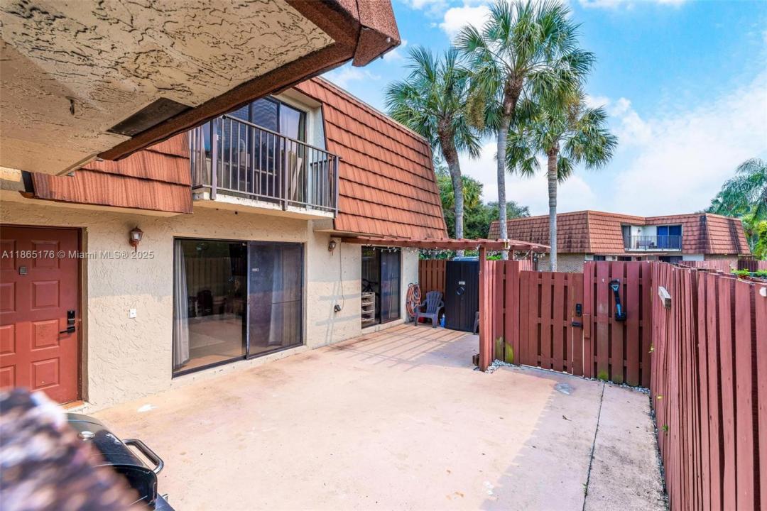 1306 SW 118th Ter, Davie, Florida 33325, Estados Unidos