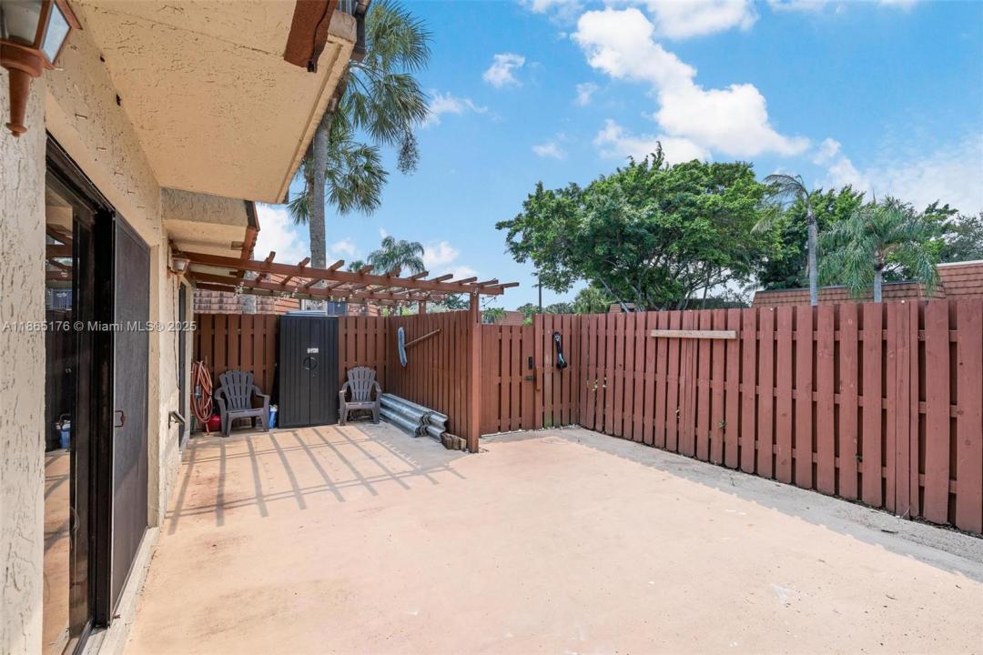 1306 SW 118th Ter, Davie, Florida 33325, Estados Unidos