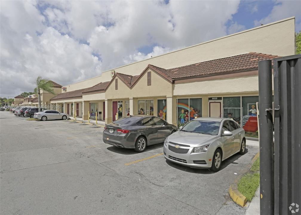 9526 SW 137th Ave, Miami, Florida 33186