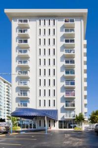 Miami Beach, Florida 33140, USA