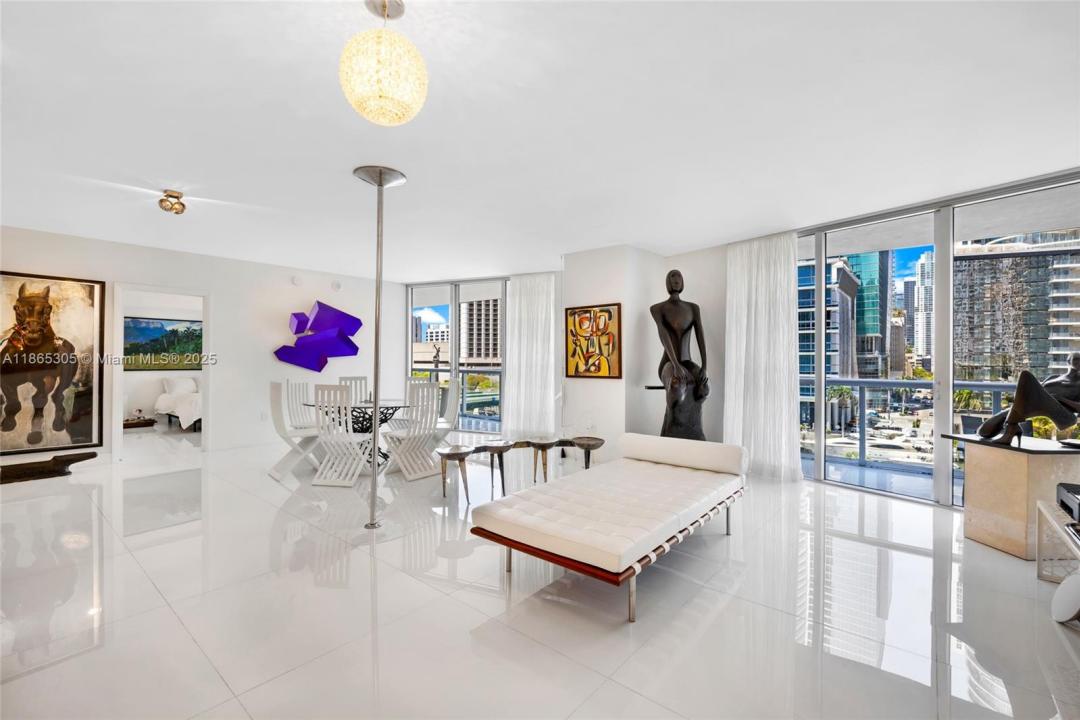 475 Brickell Ave 712-714, Miami, 佛羅里達州 33131, 美國