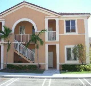 17720 NW 73rd Ave 105, Hialeah, Florida 33015, USA