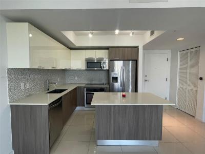 5252 NW 85th Ave 1809, Doral, Florida 33166, USA