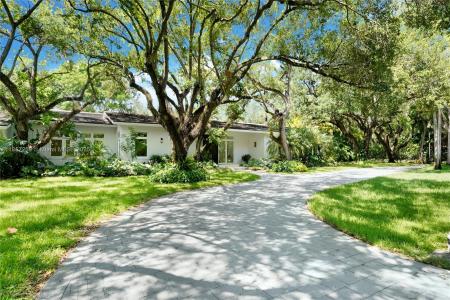 5501 Snapper Creek Rd, Coral Gables, Florida 33156, USA