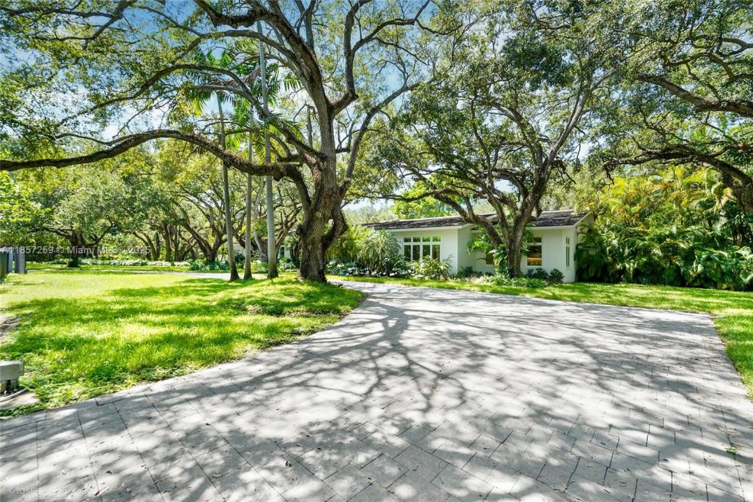 5501 Snapper Creek Rd, Coral Gables, Floride 33156, États-Unis