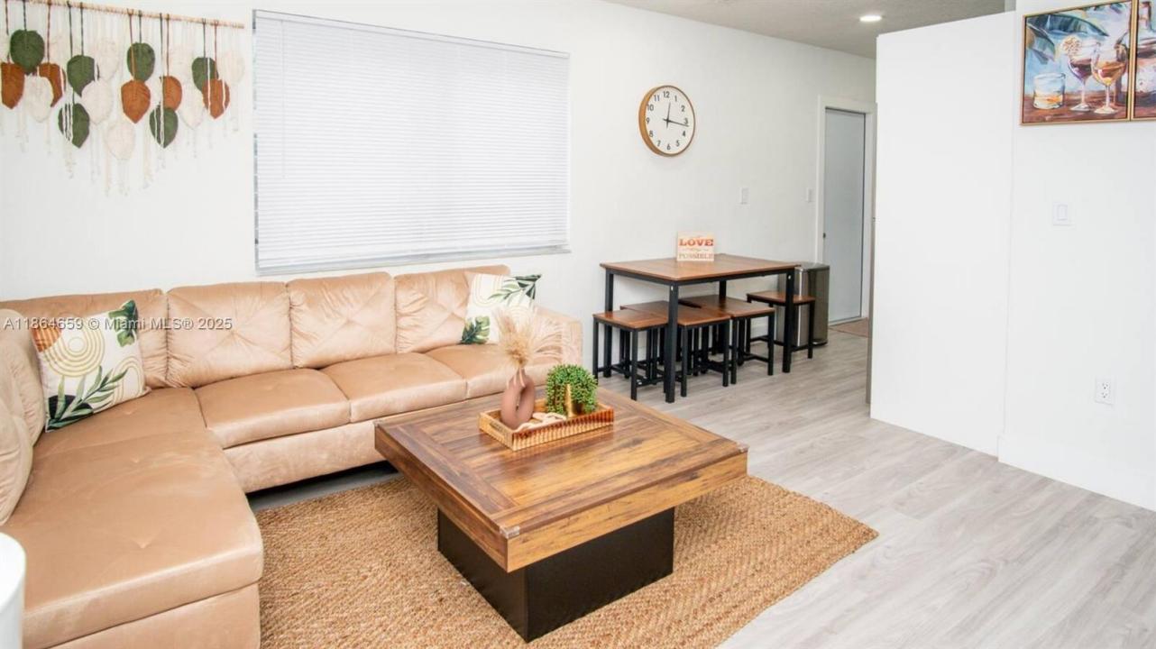 7815 NW 5th Ct 2, Miami, Florida 33150