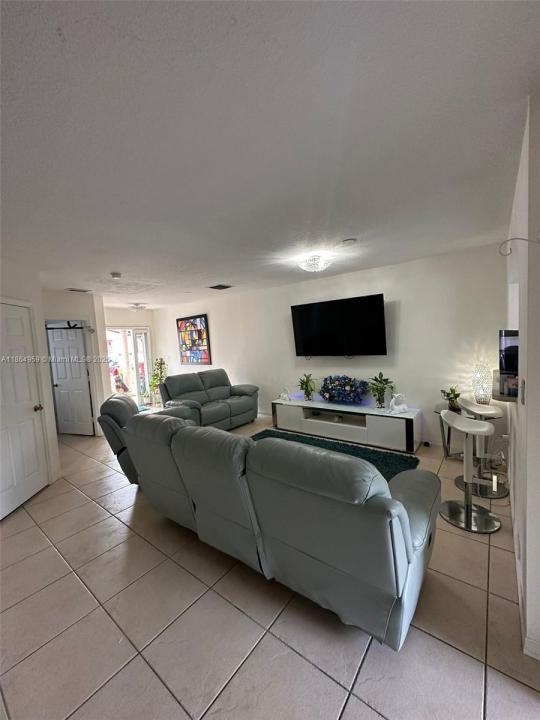 13713 SW 171st Ln, Miami, Floryda 33177, USA