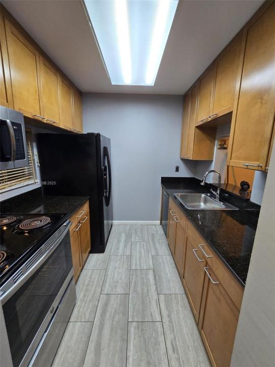 7960 NW 50th St 102, Lauderhill, פלורידה 33351, ארצות הברית של אמריקה 