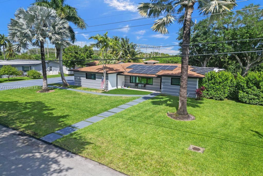 4660 SW 37th Ave, Dania Beach, Флорида 33312, Соединенные Штаты