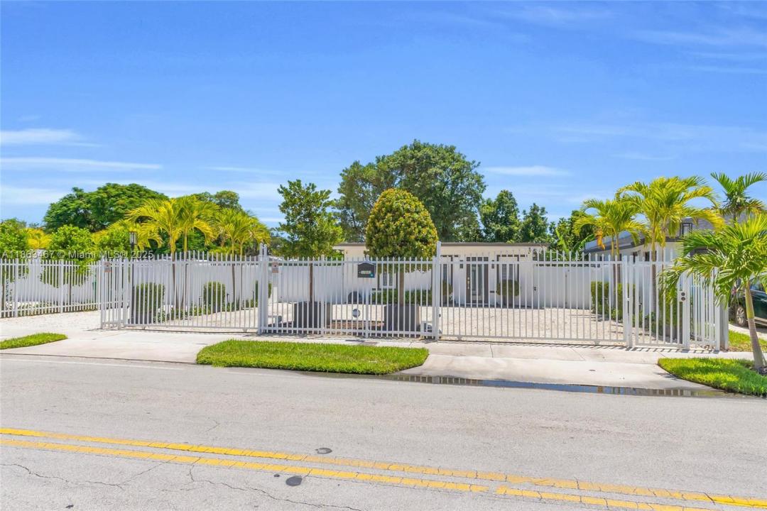11840 SW 220th St, Miami, Florida 33170, HOA KỲ