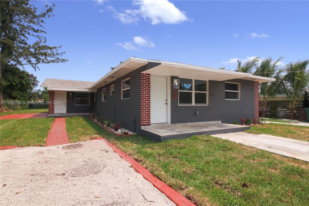 11715 NW 22nd Ct, Miami, Florida 33167, Estados Unidos