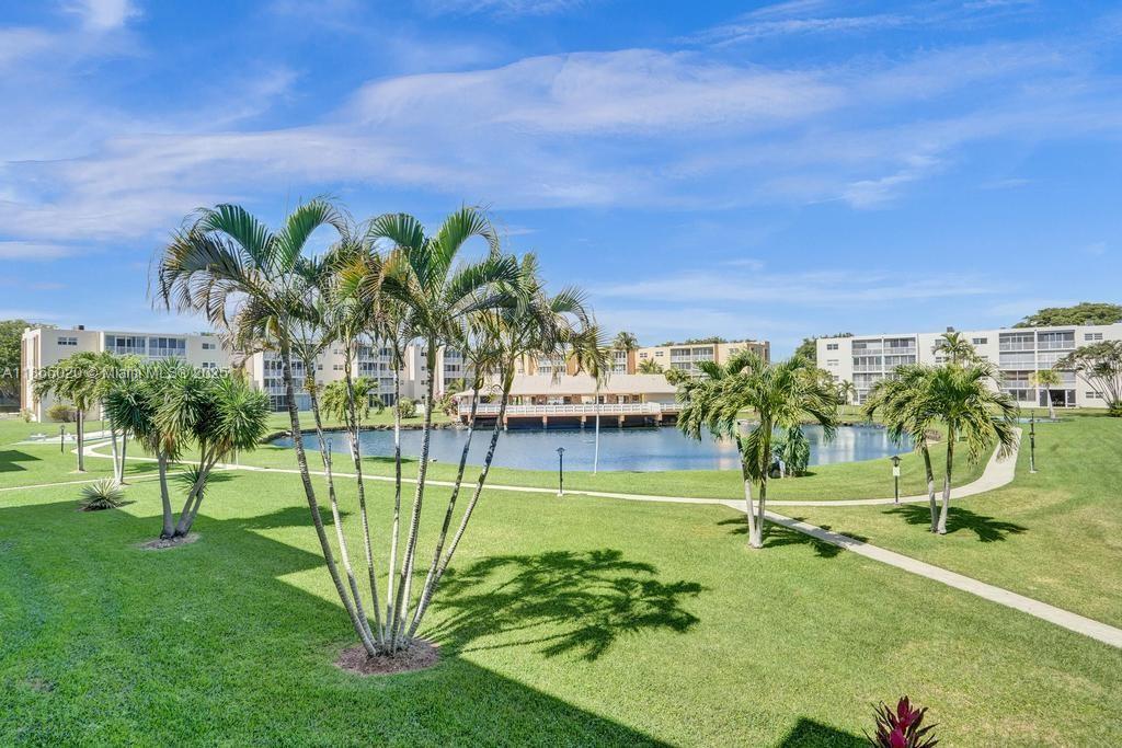 205 SE 11th Ter 302, Dania Beach, Florida 33004, Estados Unidos