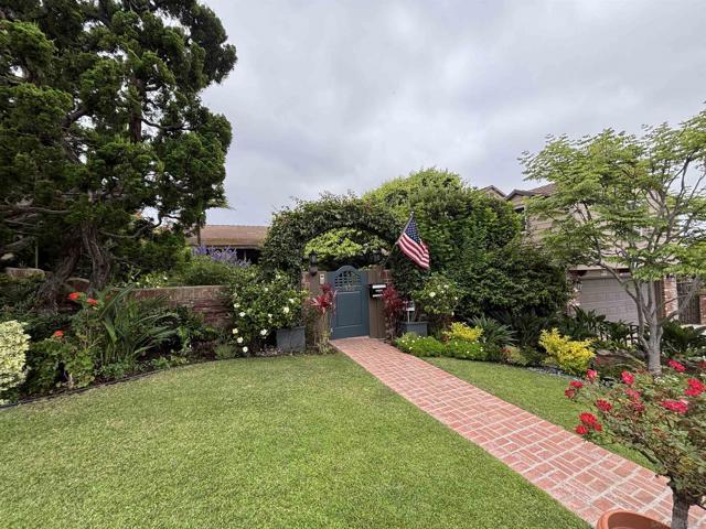 Spindrift Drive, La Jolla, California 92037