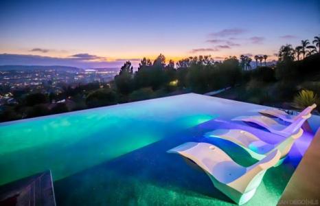 Piragua St, Carlsbad, California 92009