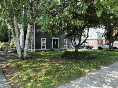 483 Woodland Road, Woonsocket, RI 02895, USA