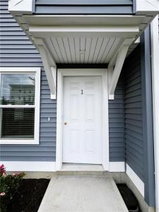 578 Elm Street 1, Woonsocket, Rhode Island 02895, États-Unis