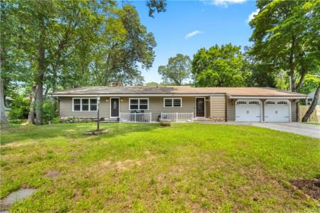 99 Shenandoah Road, Warwick, RI 02886, USA