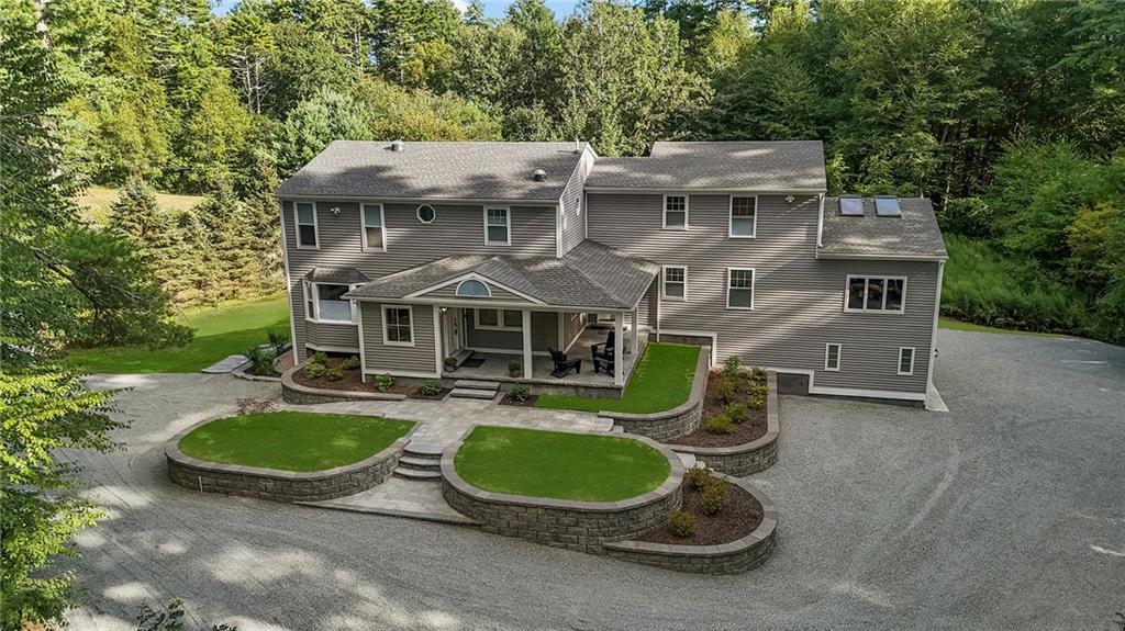 37 Dye Hill Road, Hopkinton, Rhode Island 02832
