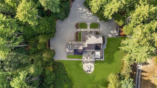 37 Dye Hill Road, Hopkinton, Rhode Island 02832