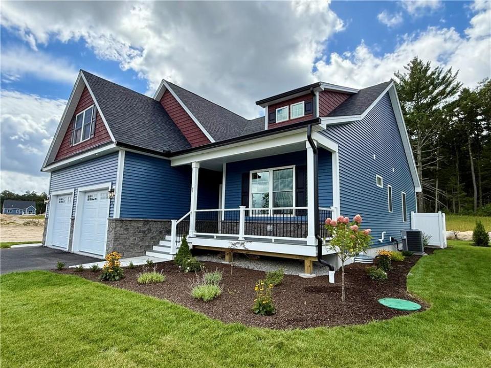 51 Sunset Lake Circle, Coventry, Rhode Island 02816, Estados Unidos