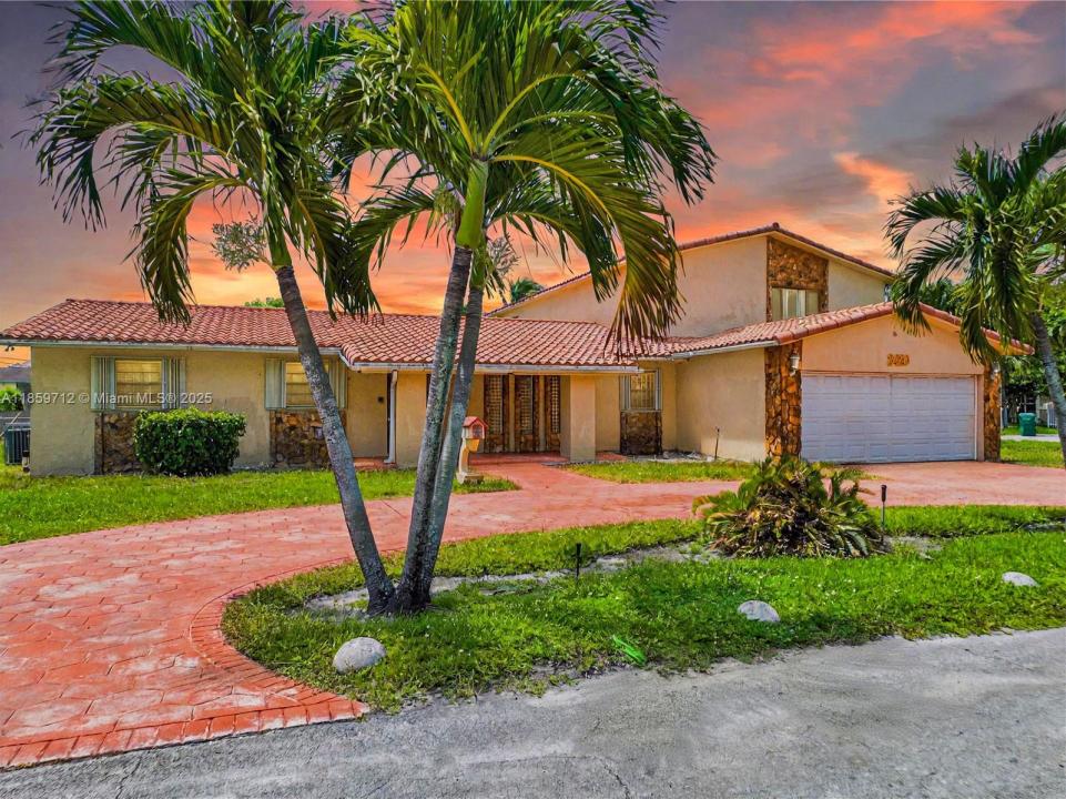 2420 NW 132nd St, Miami, Floride 33167, États-Unis