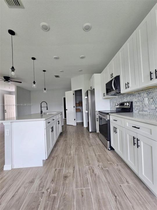 13565 Jeronimo 0, Port Charlotte, Floride 33981, États-Unis