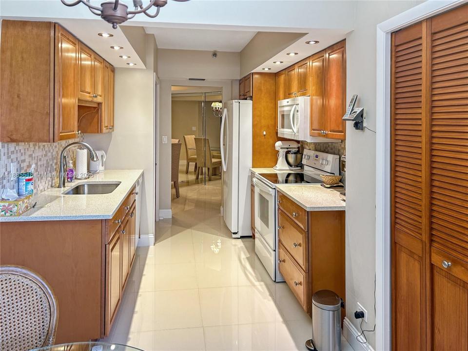 7300 Radice Ct 707, Lauderhill, 佛羅里達州 33319, 美國