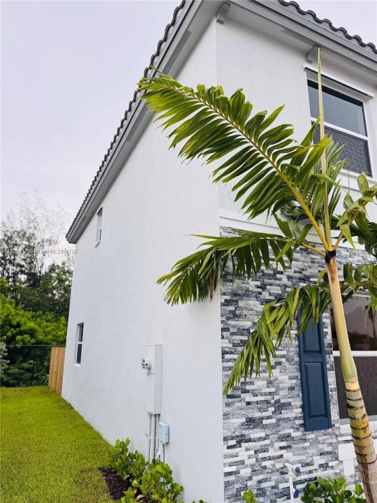 124 SE 10th Ct 124, Homestead, Floryda 33034, USA
