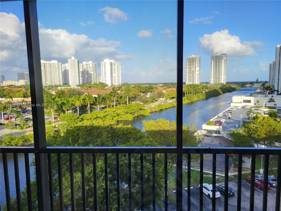 3475 N Country Club Dr 817, Aventura, Флорида 33180, Соединенные Штаты