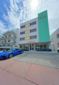 1510 Collins Ave, Miami Beach, Florida 33139, USA