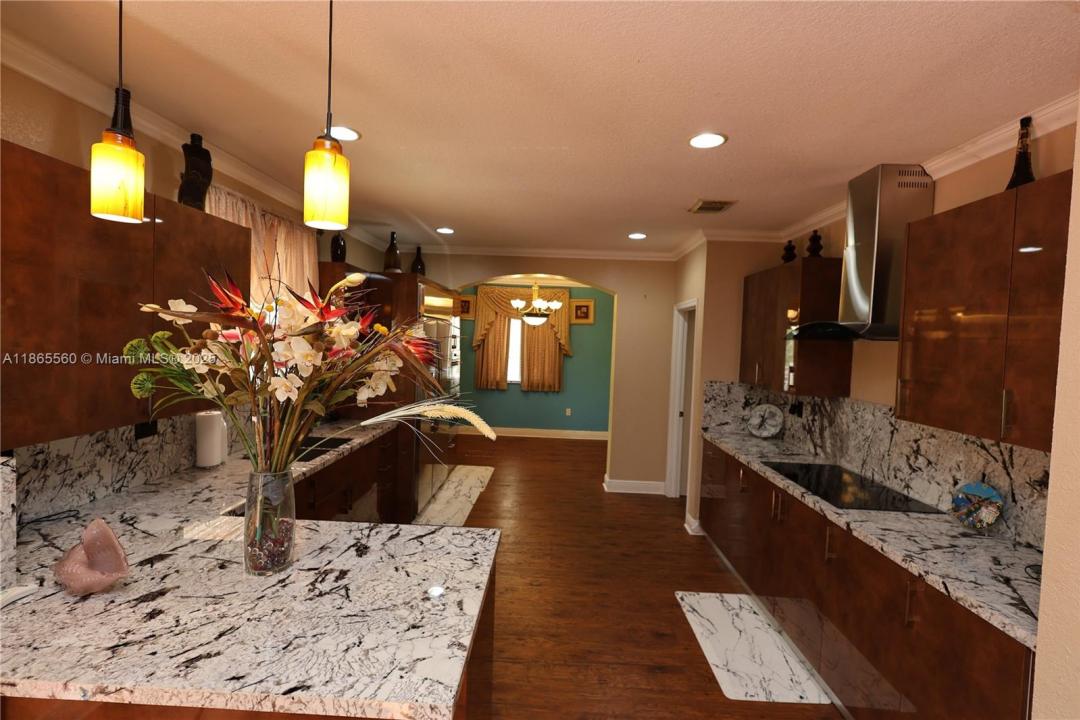 20521 NW 7th Ct, Miami Gardens, Florida 33169