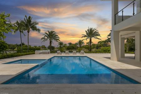 1442 Clydesdale Avenue, Paddock Park 2, Wellington, Florida 33414