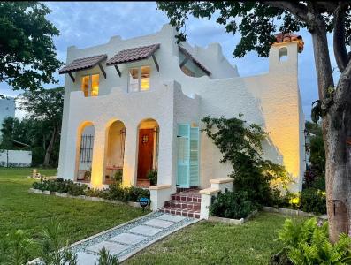 302 Fordham Drive, Lake Worth Beach, Florida 33460