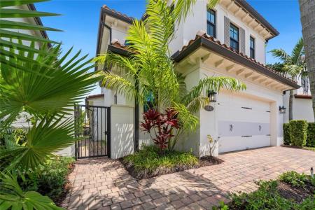 11843 SW 13th Ct, Pembroke Pines, Florida 33025