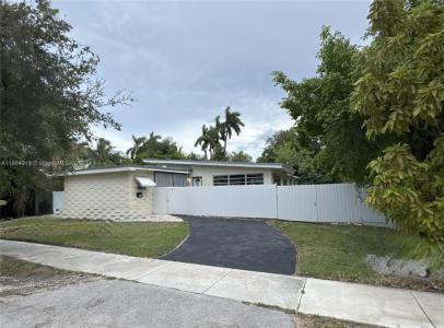 1022 NE 82nd Ter, Miami, Florida 33138, USA