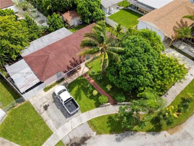 15825 SW 305th Ter, Homestead, Florida 33033, USA