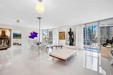 475 Brickell Ave 712-714, Miami, Florida 33131, USA