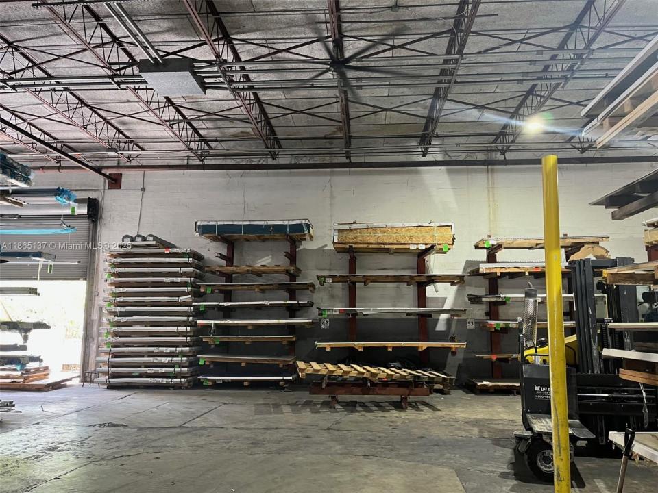 4365 NW 128th St, Opa-Locka, 佛羅里達州 33054, 美國
