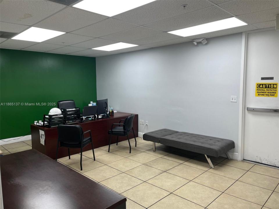 4365 NW 128th St, Opa-Locka, 佛羅里達州 33054, 美國