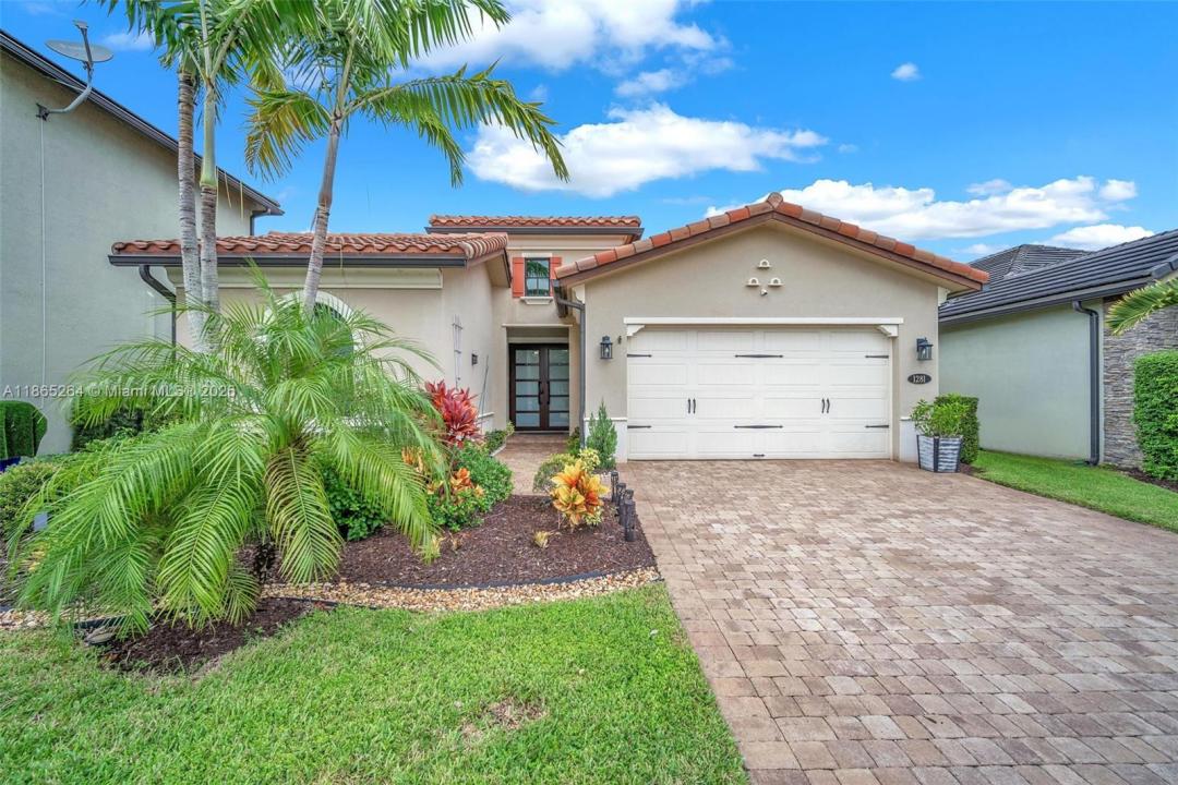 1281 SW 113th Way 1281, Pembroke Pines, Florida 33025, Estados Unidos