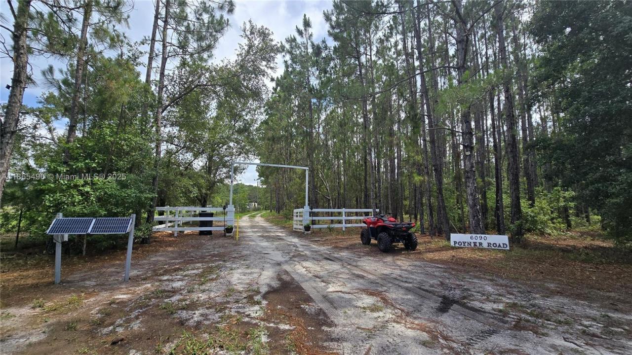Lakeland, Florida 33868