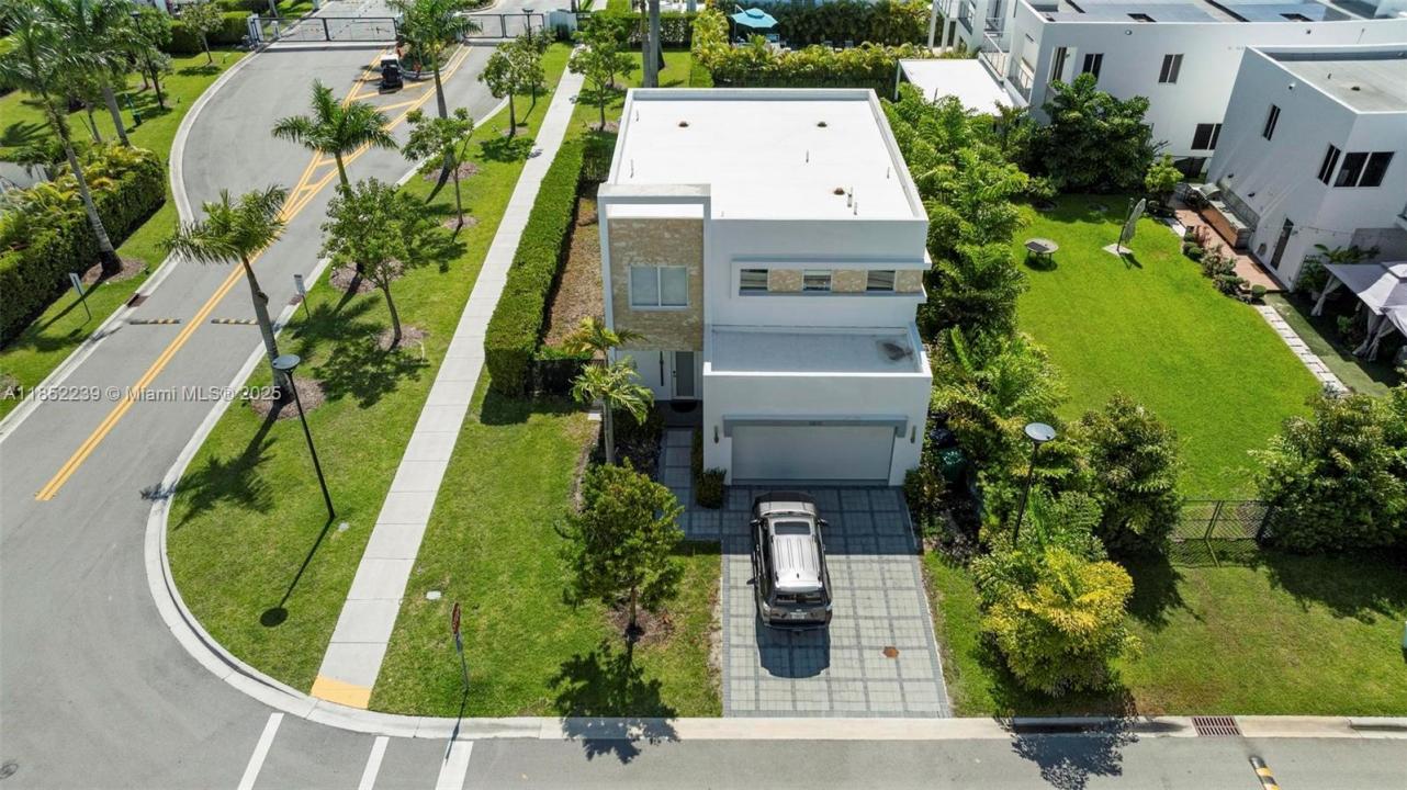 6810 NW 103rd Pl, Doral, Флорида 33178, Соединенные Штаты