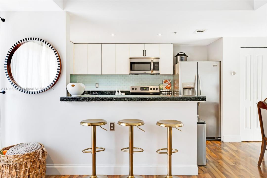 1611 SW 2nd Ct E113, Miami, פלורידה 33129, ארצות הברית של אמריקה