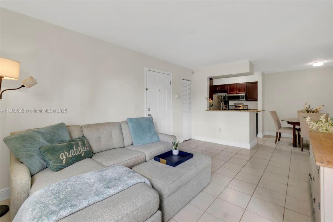 1257 SW 46th Ave 1811, Pompano Beach, 佛罗里达州 33069, 美国