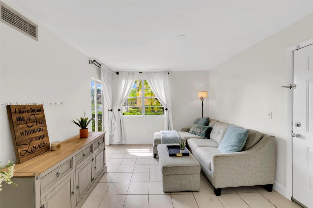 1257 SW 46th Ave 1811, Pompano Beach, 佛罗里达州 33069, 美国