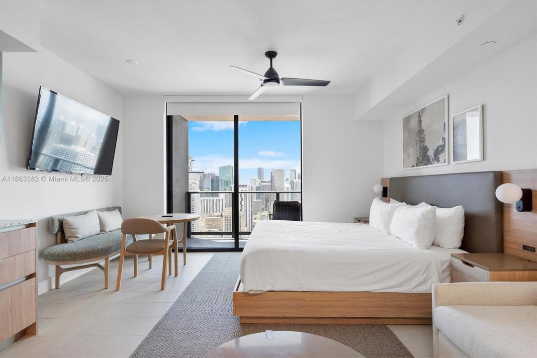159 NE 6th St 3806, Miami, Florida 33132, HOA KỲ