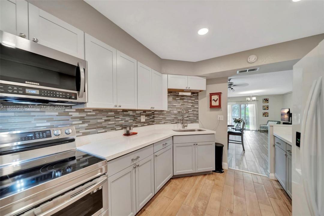 3575 Broken Woods Dr 201, Coral Springs, Flórida 33065, Estados Unidos