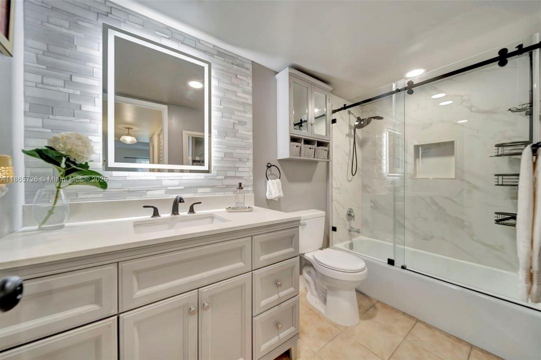 3575 Broken Woods Dr 201, Coral Springs, Flórida 33065, Estados Unidos