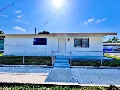 427 N 24th Ave 2B, Hollywood, Florida 33020, USA