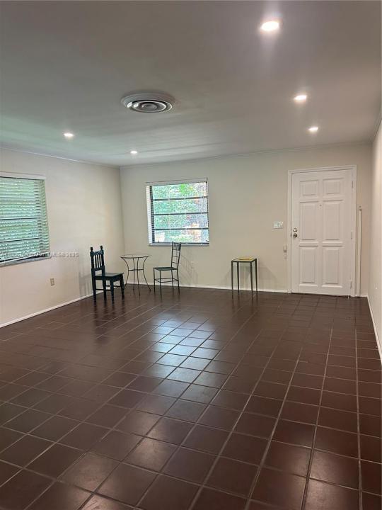 527 Gerona Ave, Coral Gables, Florida 33146